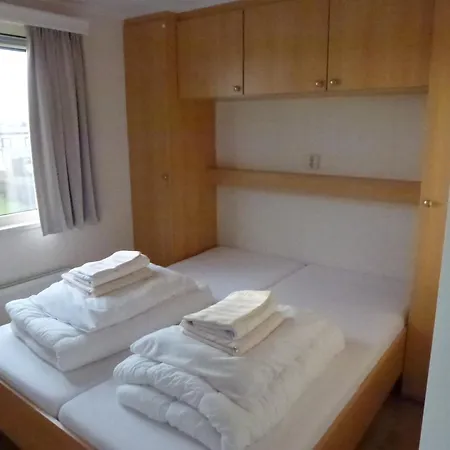 Camping Groene Eiland Campsite *